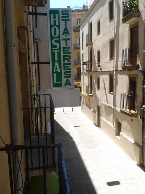 Hostal Santa Teresa Reus Exterior photo