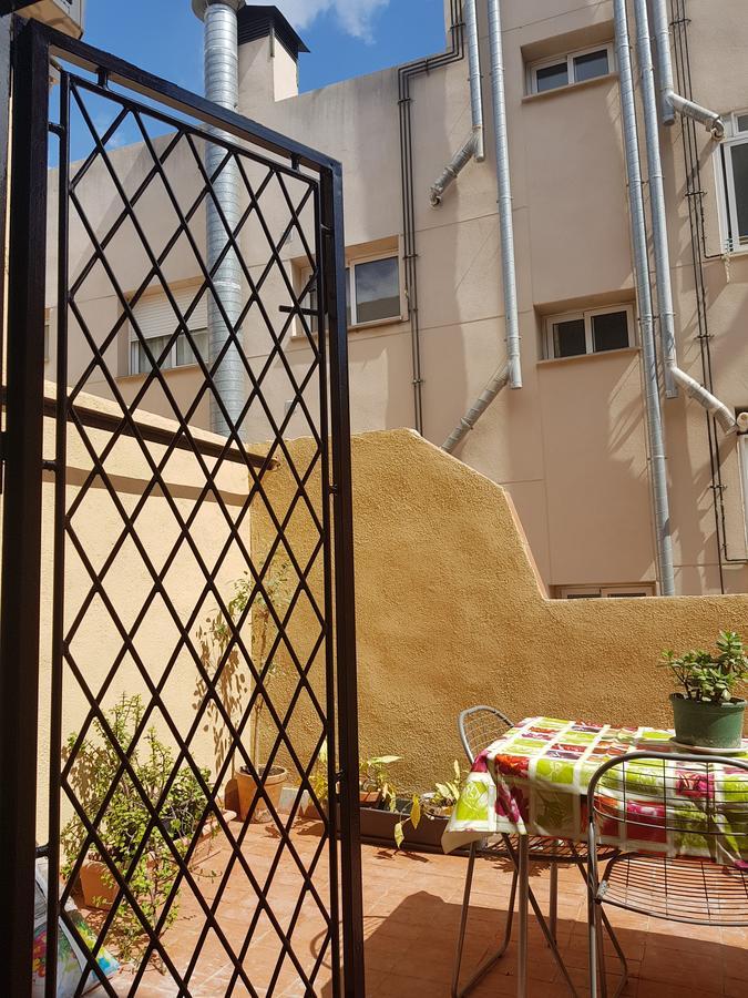 Hostal Santa Teresa Reus Exterior photo